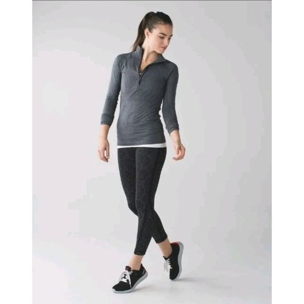 Lululemon Pace Tight Reflective Leggings sz 2 24x24 Polka Dot Black Silver NWT